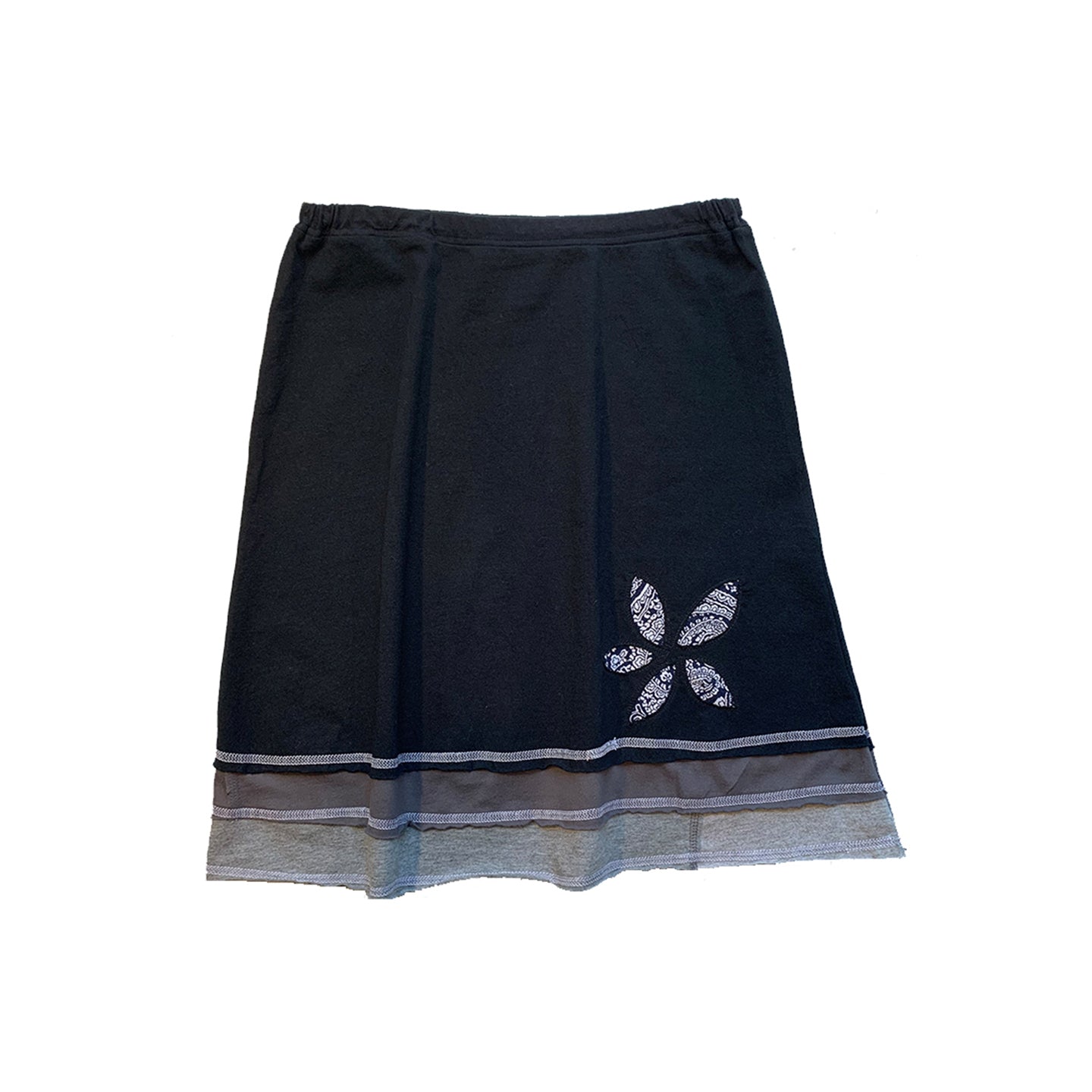 Three Layer Appliqué Skirt-Black