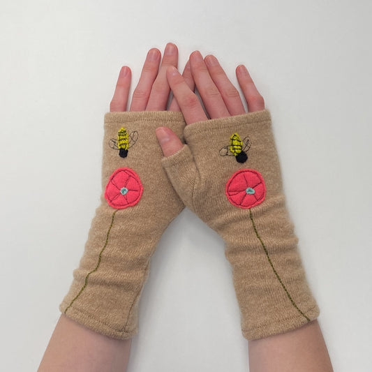 Gloves-Bee