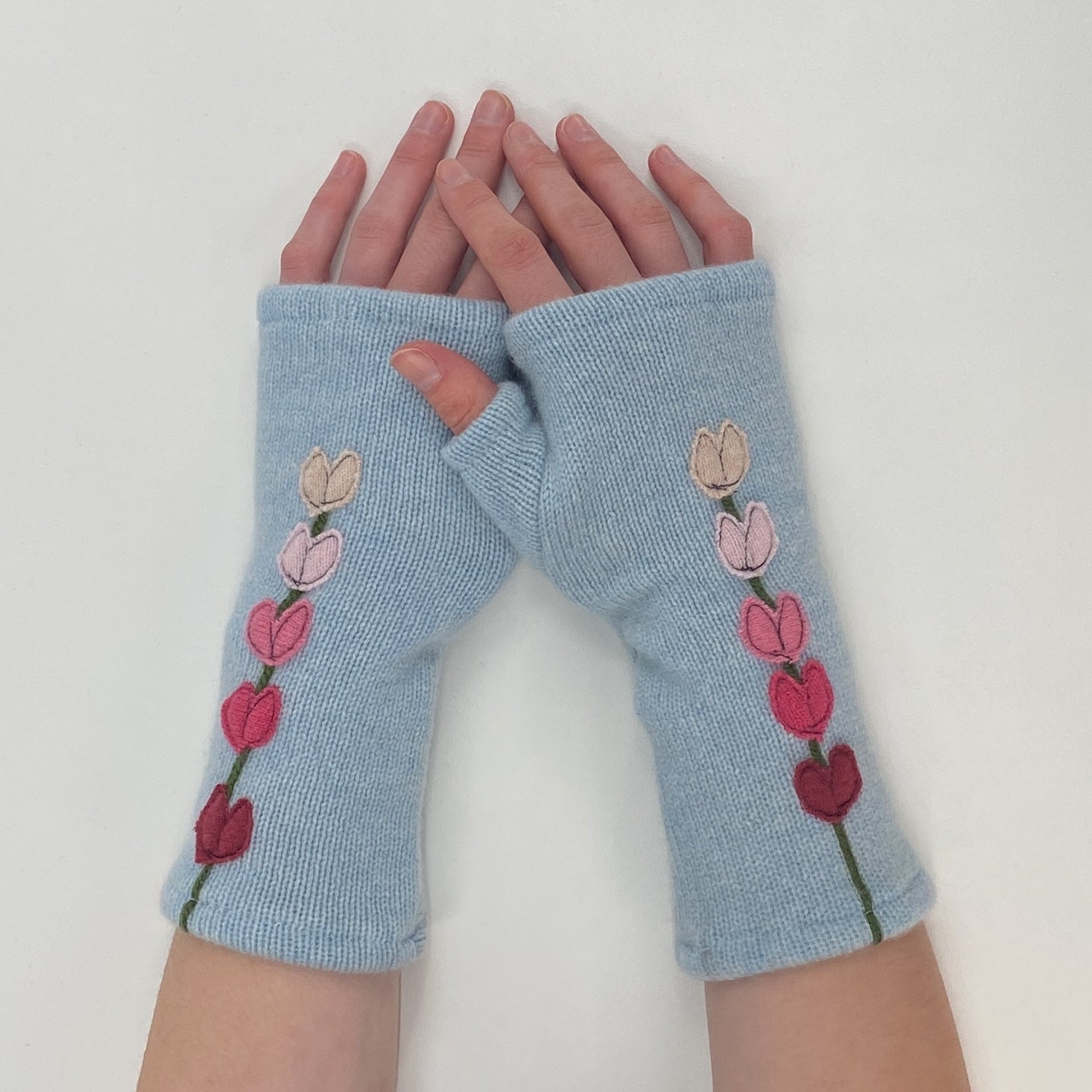 Gloves-Lupine