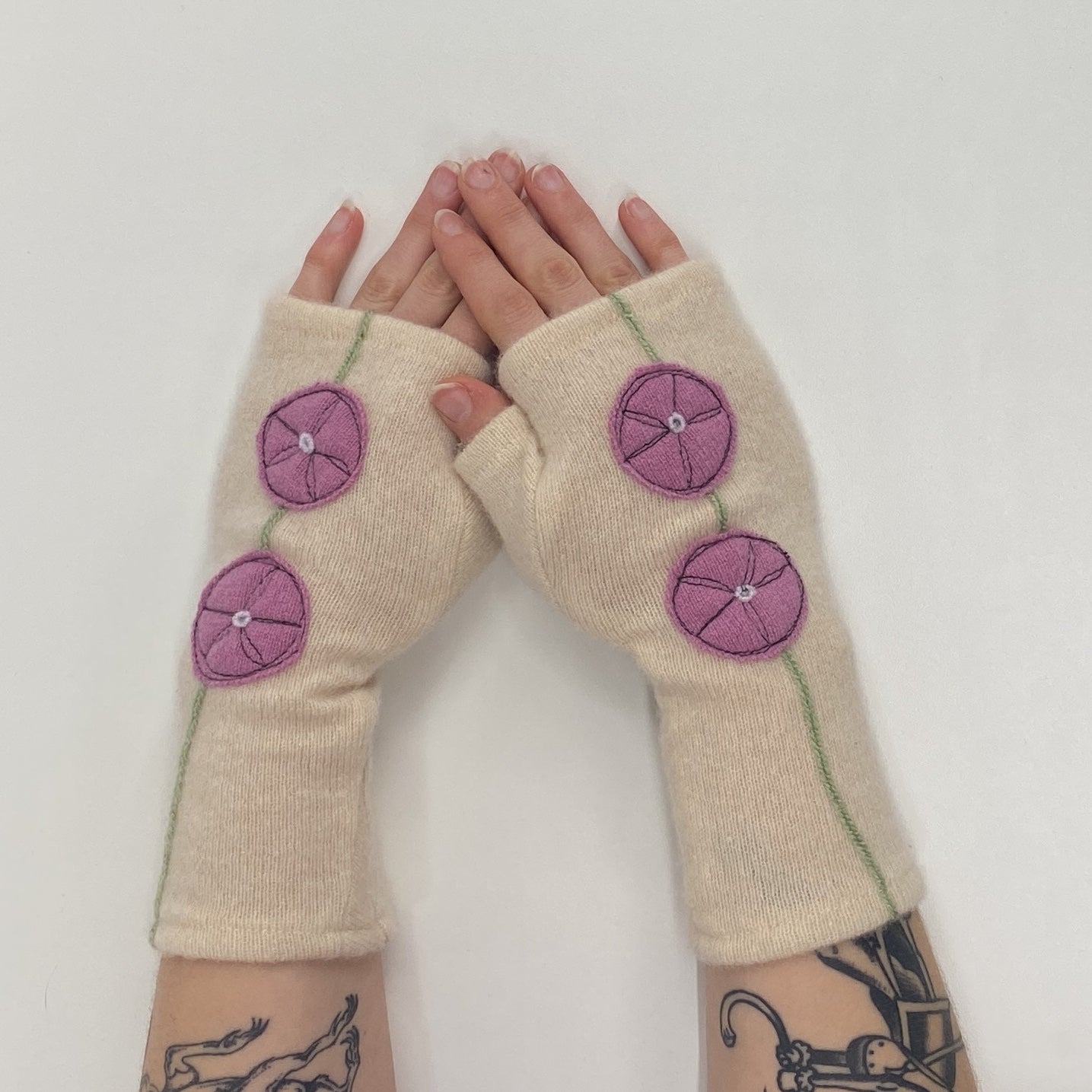 Gloves-Morning Glory