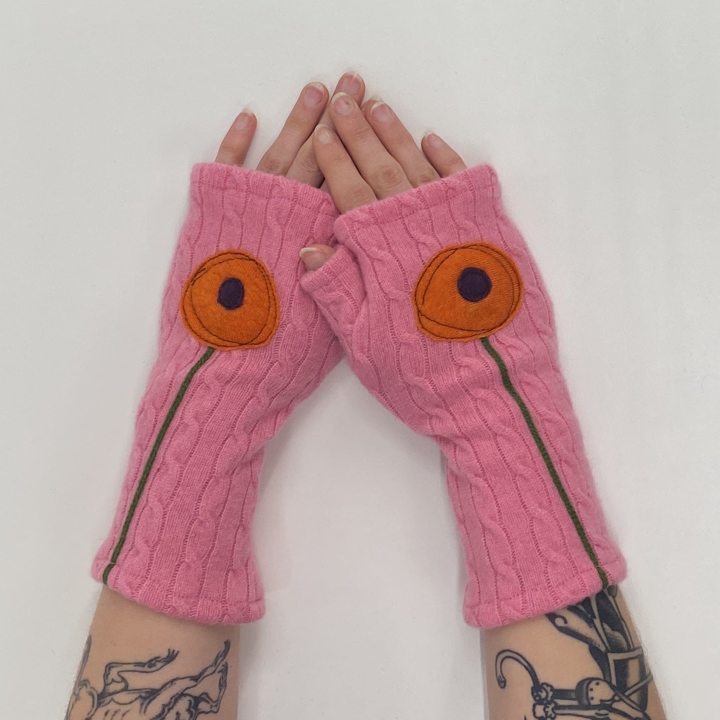 Gloves-Poppy