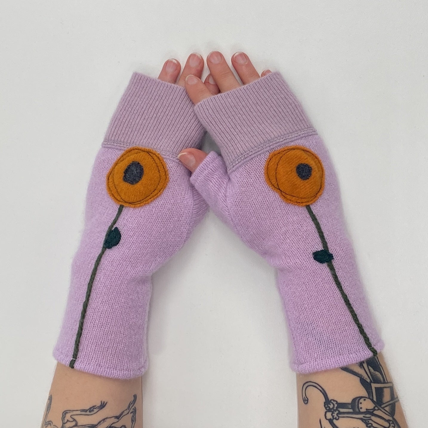 Gloves-Poppy