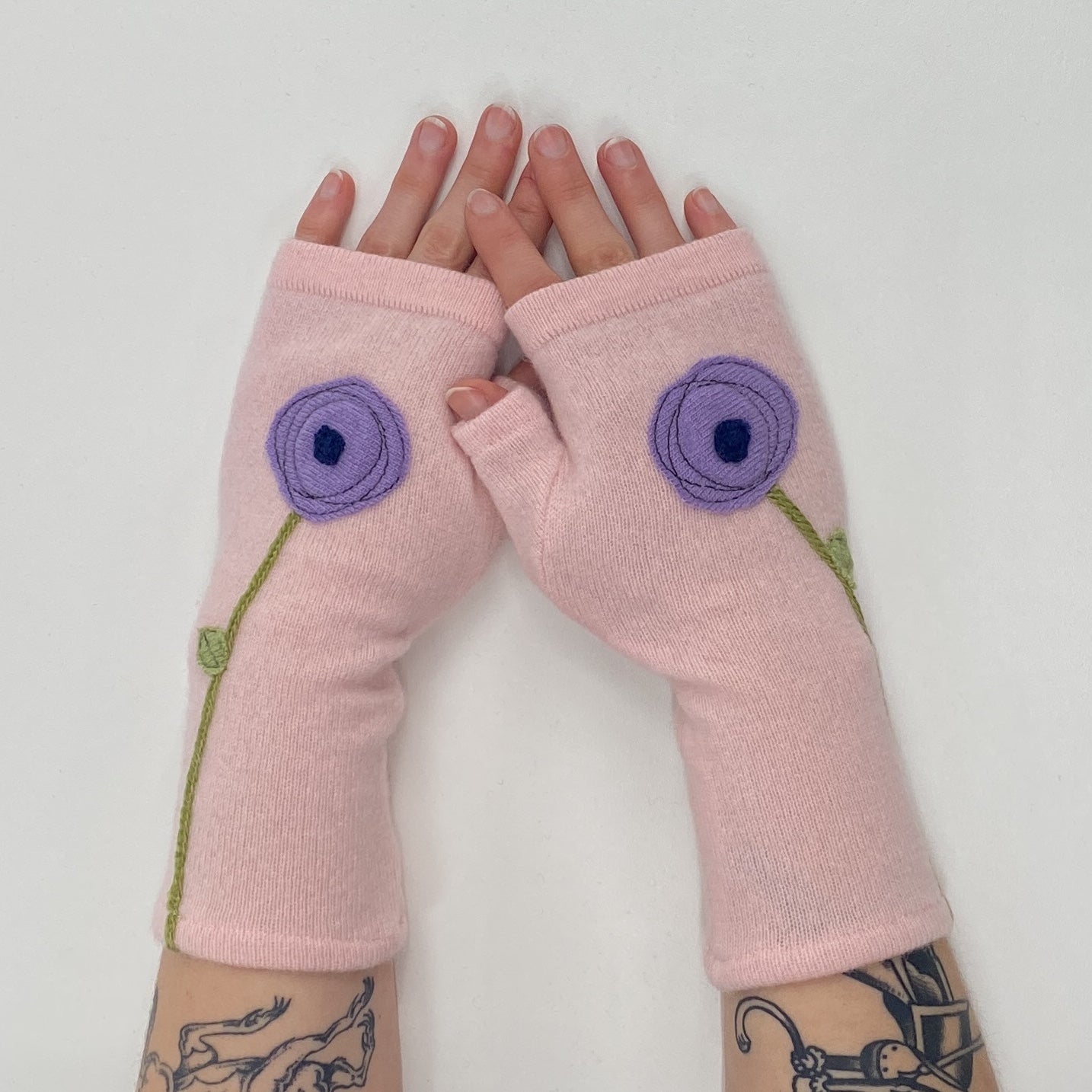 Gloves-Poppy