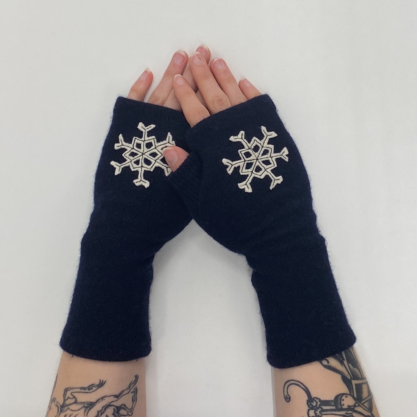 Gloves-Snowflake