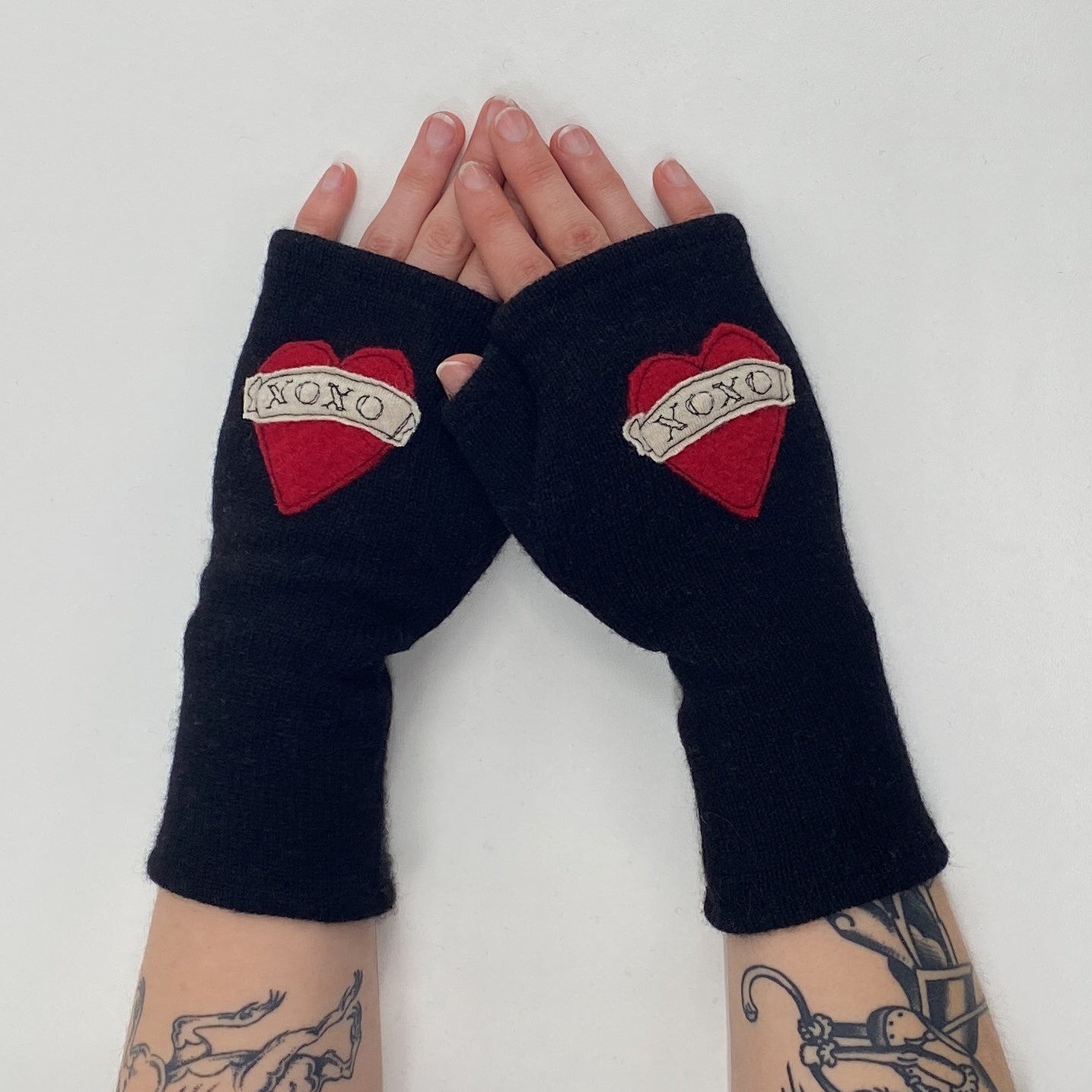 Gloves-Tattoo Heart XOXO