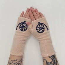Load image into Gallery viewer, Gloves-Bike
