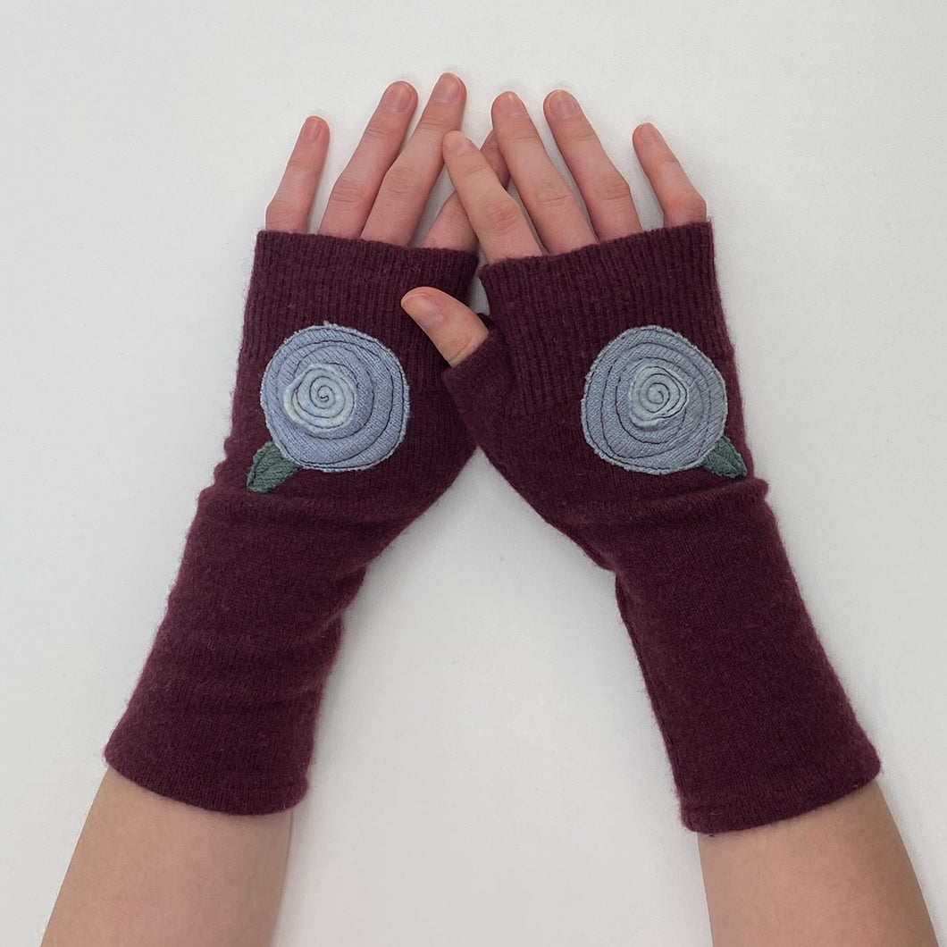 Gloves-Blooming Rose Single