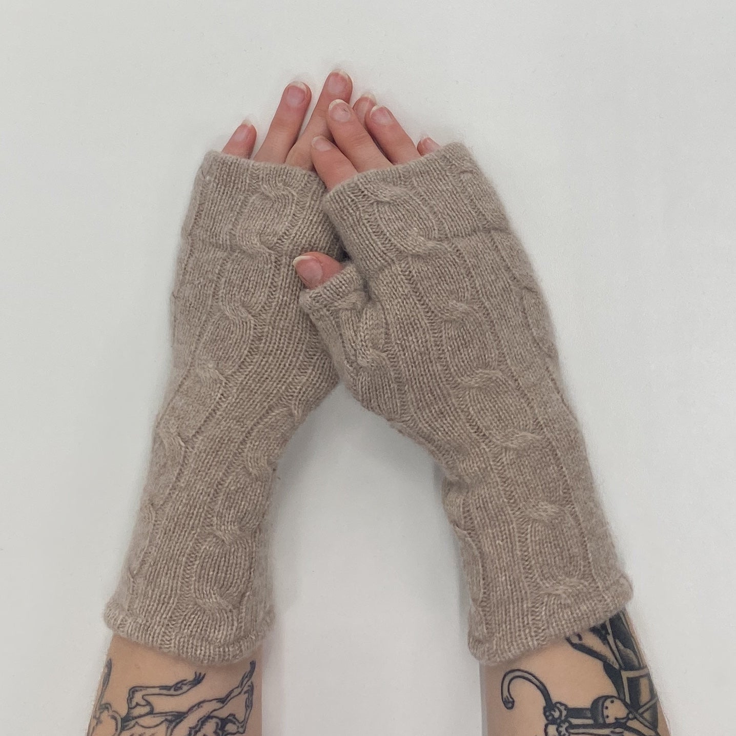 Gloves-Cableknit
