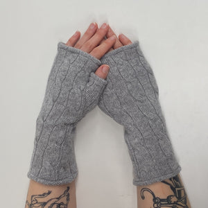 Gloves-Cableknit