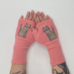 Gloves-Cat