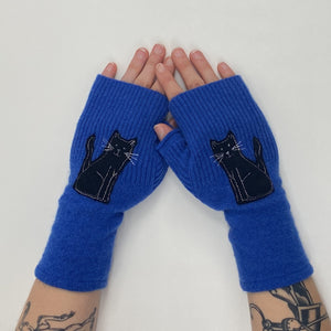 Gloves-Cat