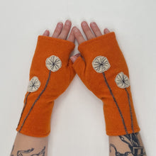 Load image into Gallery viewer, Gloves-Cherry Blossom
