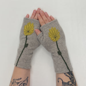 Gloves-Mum