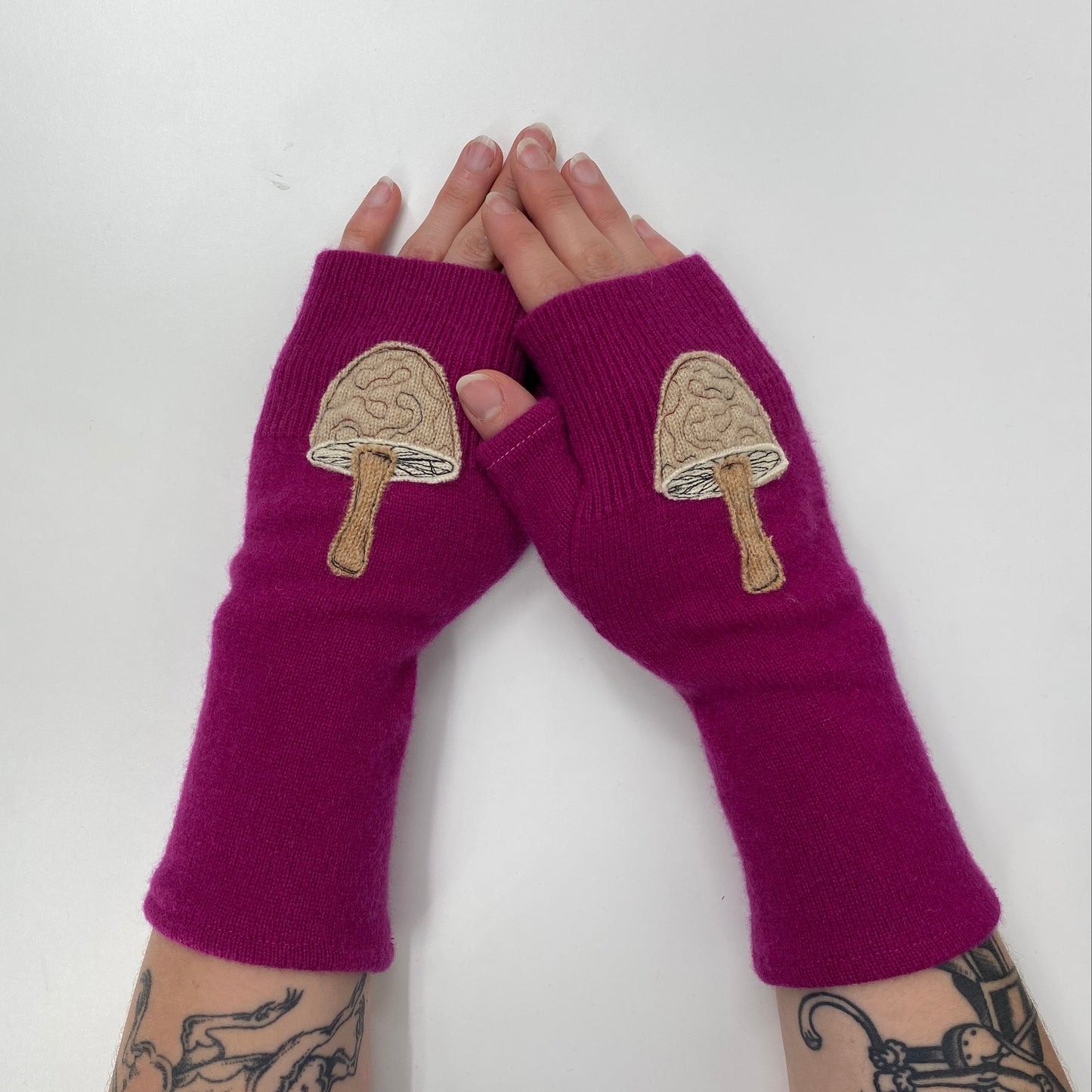 Gloves-Mushroom
