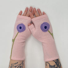 Load image into Gallery viewer, Gloves-Poppy
