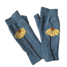 Load image into Gallery viewer, Gloves-Coneflower
