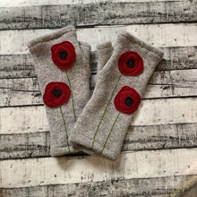 Load image into Gallery viewer, Gloves-Poppy
